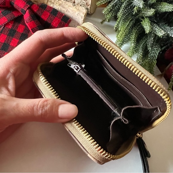 Wristlet Wallet - Picture 4 of 4